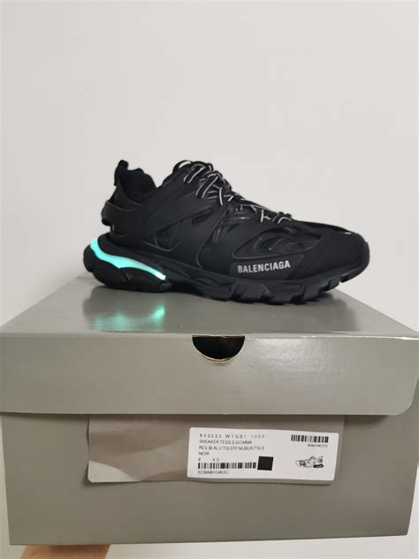 led balenciaga track rep.